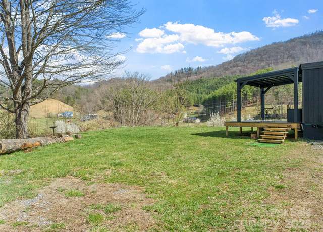 Property at 41 Hawks Ridge Est #5, Burnsville, NC 28714