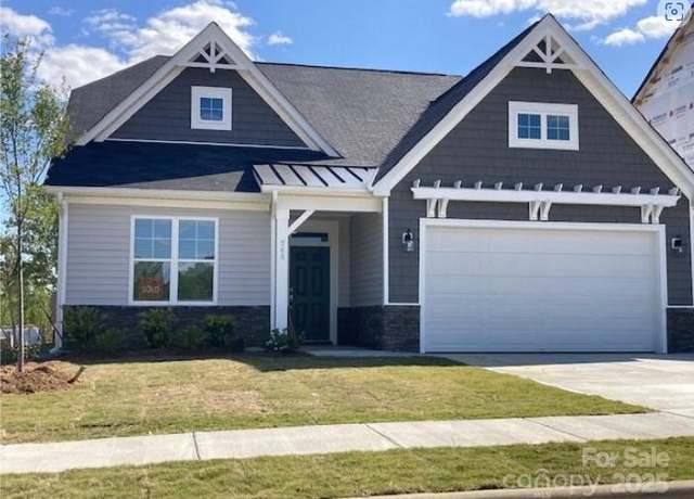 Property at 5775 Crown Ter, Hickory, NC 28601, 4 beds, 3 baths