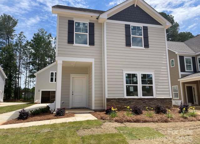 Property at 4025 Grommet Ct, Matthews, NC 28105, 4 beds, 3.5 baths