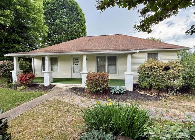 Property at 633 Ridge Rd, Marion, NC 28752, 2 beds, 1 bath