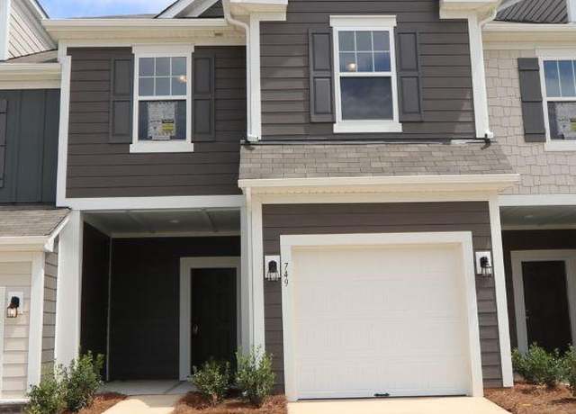 Property at 749 Lockhaven Dr NW, Concord, NC 28027, 3 beds, 2.5 baths
