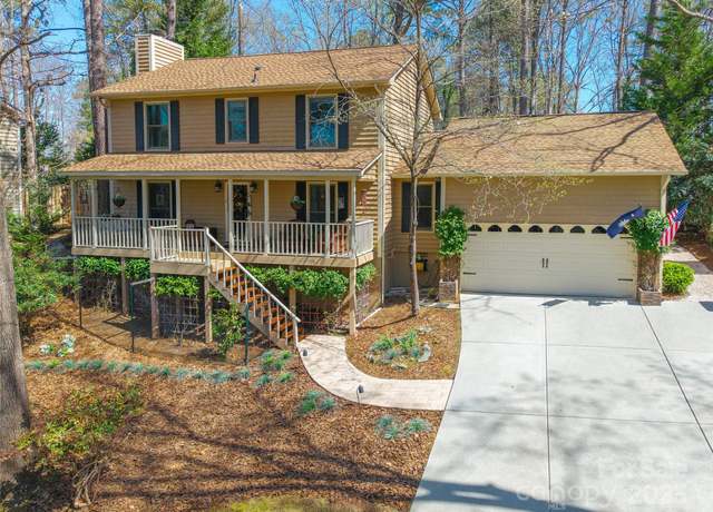 Property at 10028 Bora Bora Dr, Tega Cay, SC 29708, 4 beds, 3.5 baths