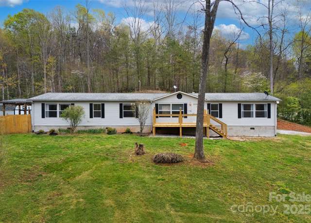 Property at 279 Henry Mccall Rd, Marion, NC 28752, 3 beds, 2 baths