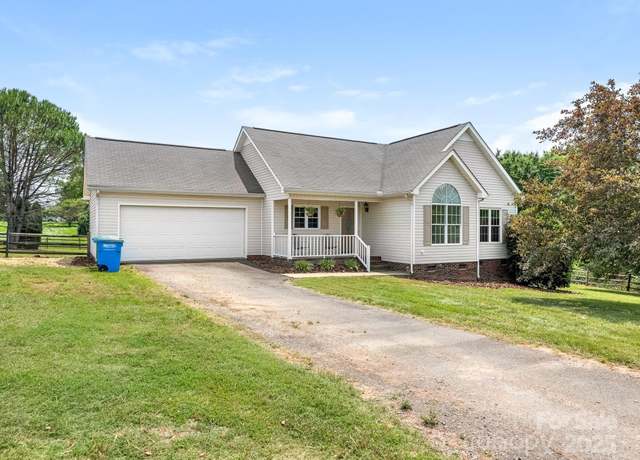 Property at 7006 Lone Eagle Dr #18, Monroe, NC 28110, 3 beds, 2 baths