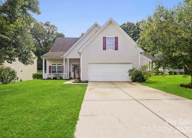 Property at 4040 Shasta Cir, Clover, SC 29710, 4 beds, 2.5 baths