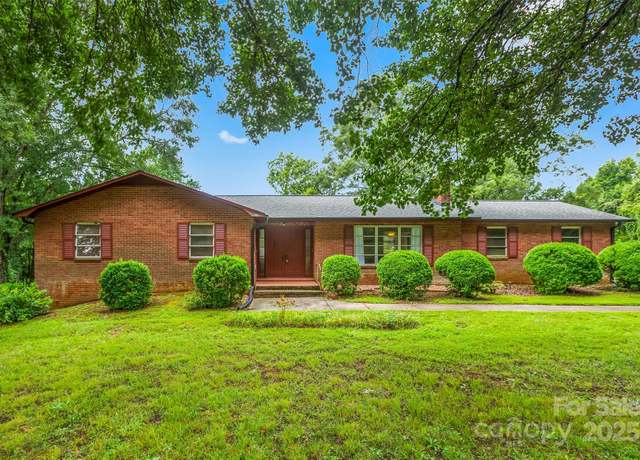 Property at 172 Arey Rd, Statesville, NC 28677, 3 beds, 3 baths