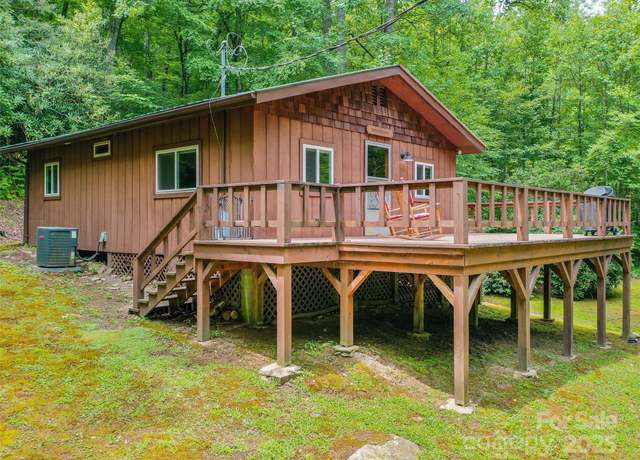 Property at 179 Serendipity Cove Rd, Hendersonville, NC 28792, 2 beds, 1 bath