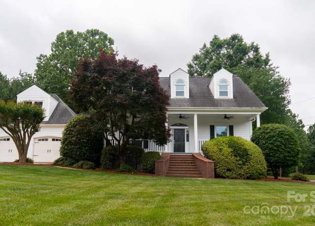 Property at 19523 Sunnypoint Ct, Cornelius, NC 28031, 3 beds, 2.5 baths