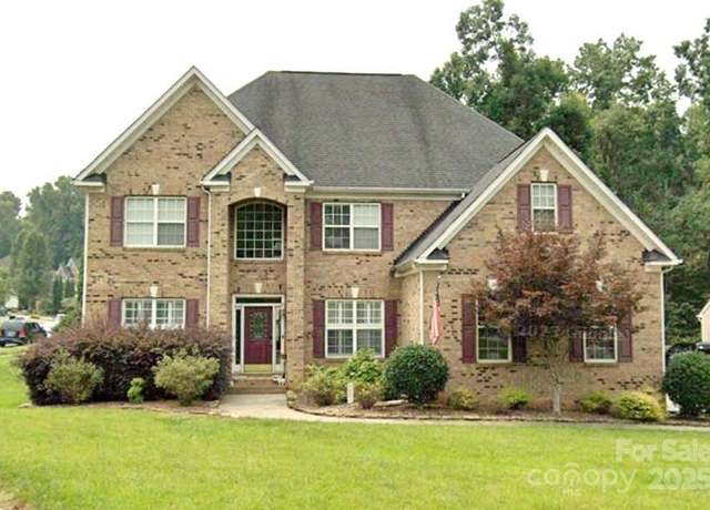 Property at 128 Sugar Thyme Ln, Mooresville, NC 28115, 6 beds, 3 baths