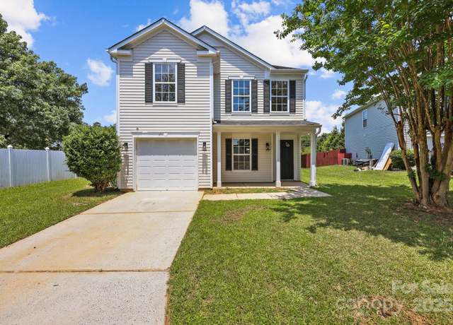 Property at 1711 Dunnington Ct, Charlotte, NC 28216, 3 beds, 2.5 baths