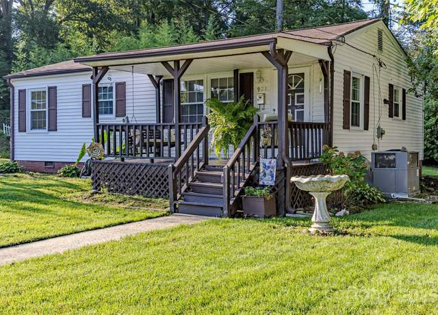Property at 921 E 8th Ave, Gastonia, NC 28054, 2 beds, 1 bath