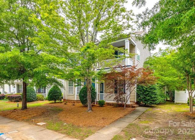 Property at 10407 Alvarado Way, Charlotte, NC 28277, 3 beds, 2.5 baths
