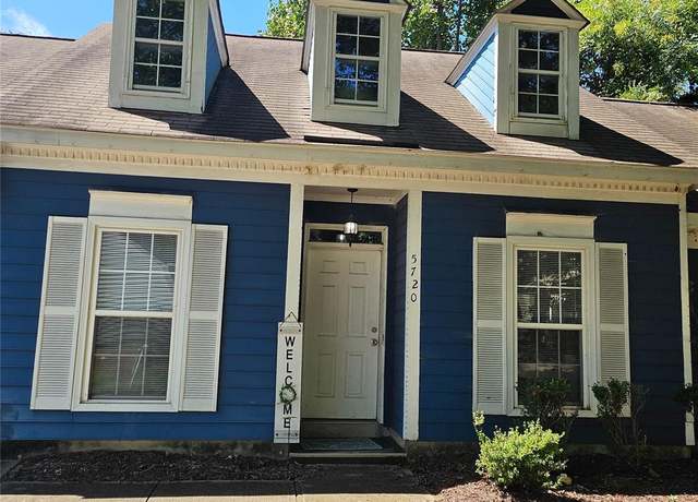 Property at 5720 Ebley Ln, Charlotte, NC 28227, 3 beds, 2 baths