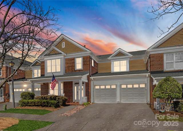 Property at 18409 Harborside Dr, Cornelius, NC 28031, 4 beds, 3.5 baths