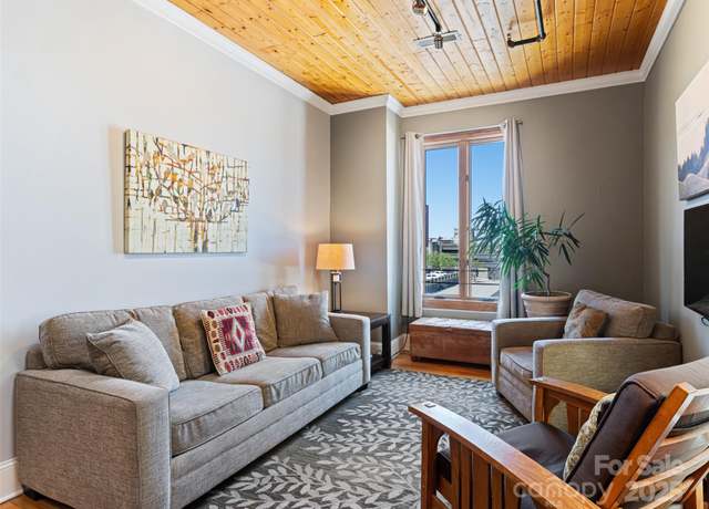 Property at 35 Patton Ave #402, Asheville, NC 28801, 1 bed, 1 bath