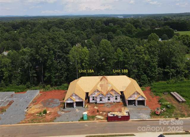 Property at 3353 48th Ave NE Unit 18A, Hickory, NC 28601, 3 beds, 2 baths