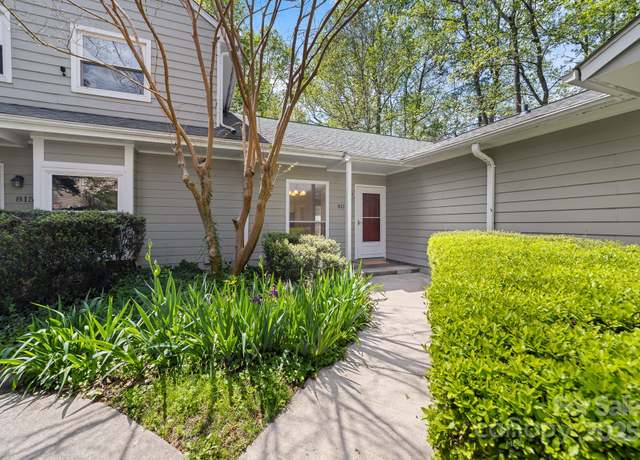 Property at 817 Sardis Cove Dr, Charlotte, NC 28270, 2 beds, 2 baths