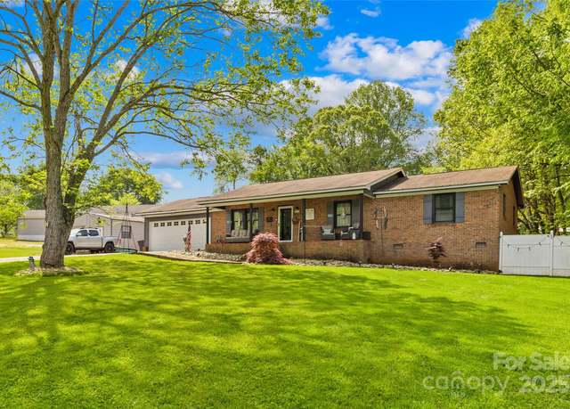 Property at 1279 Rocky Creek Rd, Shelby, NC 28152, 3 beds, 2 baths