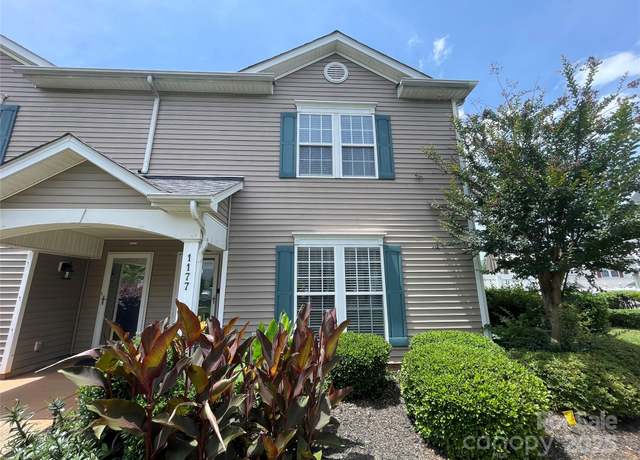 Property at 1177 Triece Ln, Charlotte, NC 28215, 2 beds, 2.5 baths