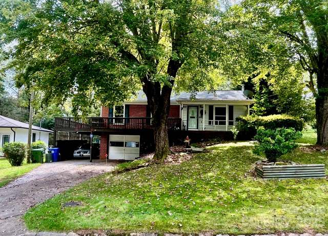 Property at 59 Skyview Ter, Asheville, NC 28806, 2 beds, 2 baths
