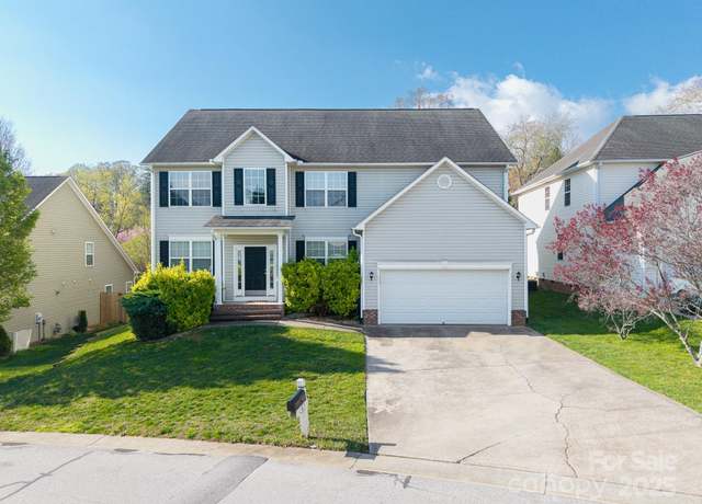 Property at 6 Secrest Dr, Arden, NC 28704, 5 beds, 2.5 baths