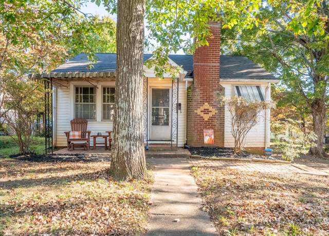 Property at 710 Wood St, Statesville, NC 28677, 3 beds, 1 bath