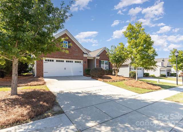 Property at 6007 Edinburgh Ln, Fort Mill, SC 29707, 2 beds, 2 baths