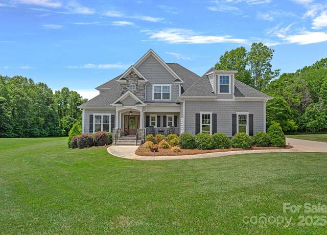 Property at 224 Hidden Meadows Dr, Mooresville, NC 28117, 4 beds, 3.5 baths