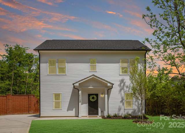 Property at 2120 A Ave, Charlotte, NC 28216, 3 beds, 2.5 baths