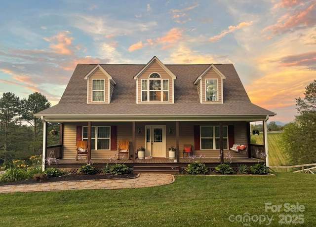 Property at 75 Grassy Fields Dr, Marshall, NC 28753, 3 beds, 2.5 baths