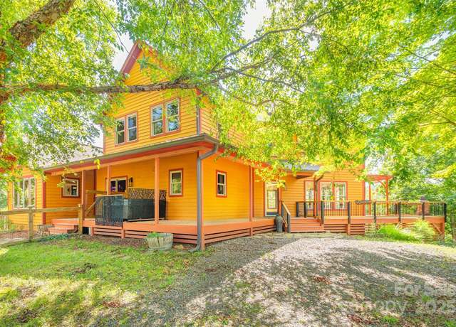 Property at 15 Mountain Tea Ln, Alexander, NC 28701, 3 beds, 3 baths