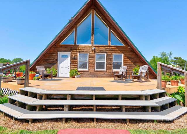 Property at 1307 Tiffany Ln, Shelby, NC 28152, 4 beds, 4 baths
