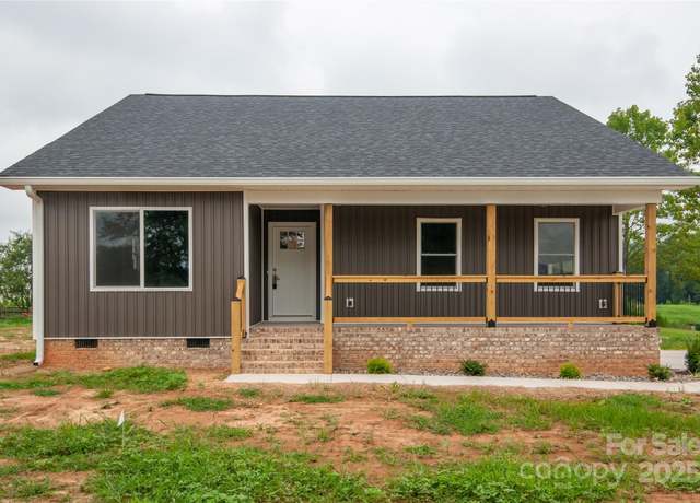 Property at 107 Viewmont Ln, Ronda, NC 28670, 3 beds, 2 baths
