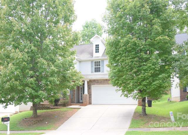 Property at 3334 Crutchfield Pl, Charlotte, NC 28213, 4 beds, 2.5 baths