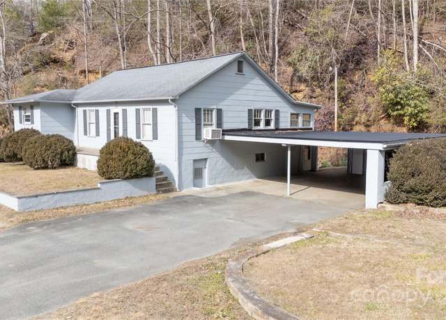 Property at 3700 Blowing Rock Blvd, Lenoir, NC 28645, 3 beds, 2 baths