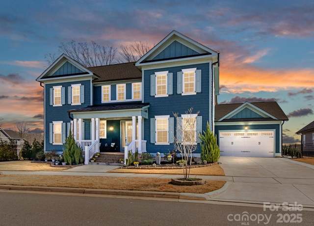 Property at 388 Luray Way, Rock Hill, SC 29730, 4 beds, 3.5 baths
