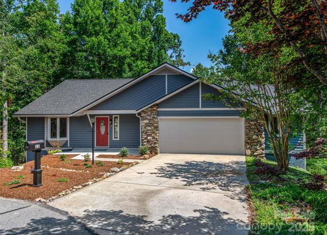 Property at 15 Josie Ln, Asheville, NC 28804, 4 beds, 3.5 baths