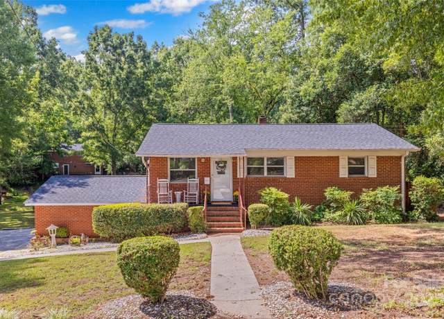 Property at 527 W Park Dr, Monroe, NC 28112, 3 beds, 1 bath