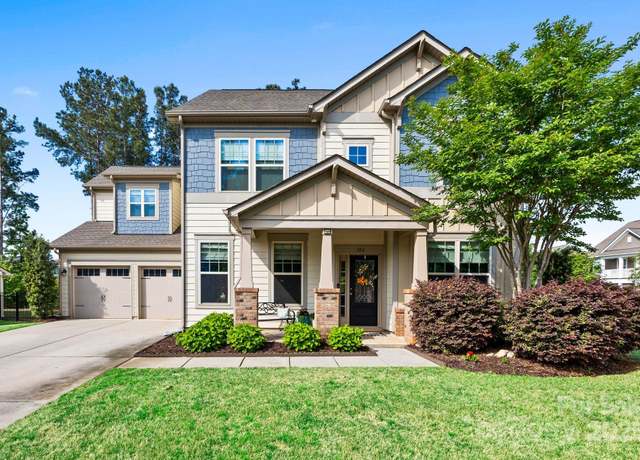 Property at 106 Sweet Briar Dr, Fort Mill, SC 29707, 5 beds, 3.5 baths