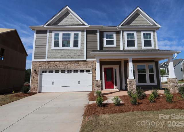 Property at 8625 Bridgegate Dr, Huntersville, NC 28078, 5 beds, 4 baths