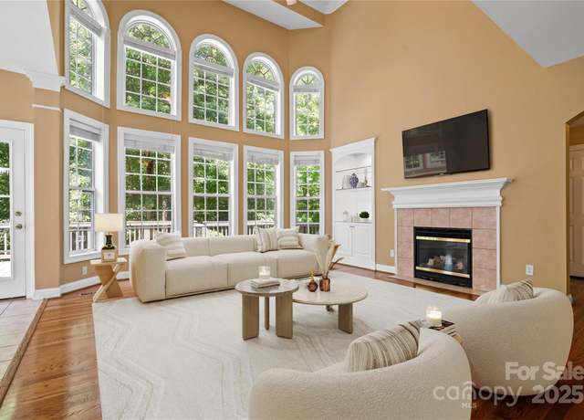 Property at 10616 Back Ridge Rd, Charlotte, NC 28277, 4 beds, 3 baths