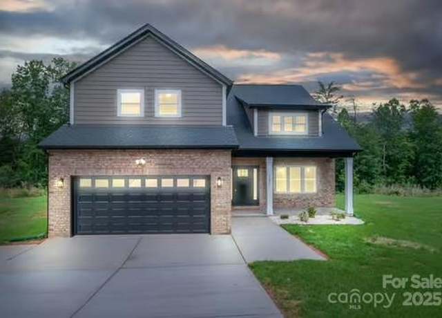 Property at 207 9th Ct NE, Conover, NC 28613, 4 beds, 3.5 baths