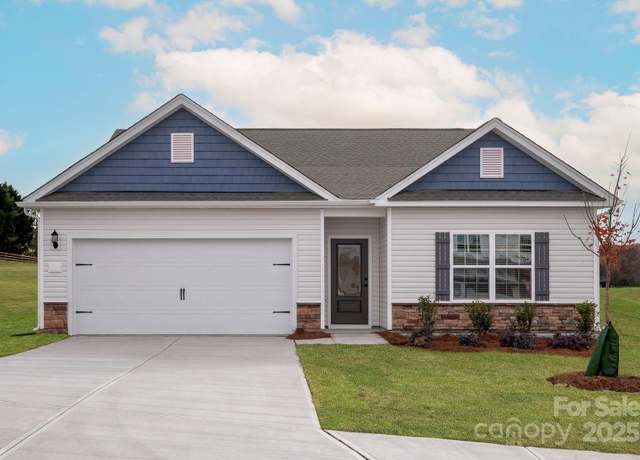 Property at 3414 Saddlebred Dr, Gastonia, NC 28052, 3 beds, 2 baths