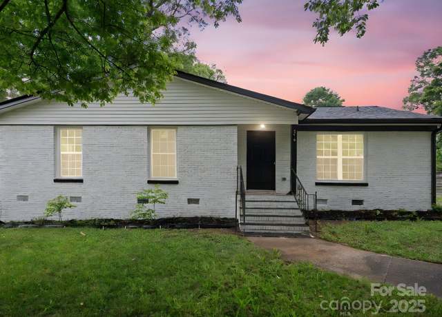 Property at 5316 Rupert Ln, Charlotte, NC 28215, 3 beds, 2 baths