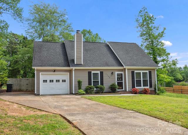 Property at 1758 Bridlewood Ct, Gastonia, NC 28054, 3 beds, 2 baths