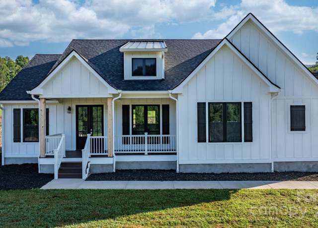 Property at 3981 Zero Mull Rd, Morganton, NC 28655, 3 beds, 2 baths