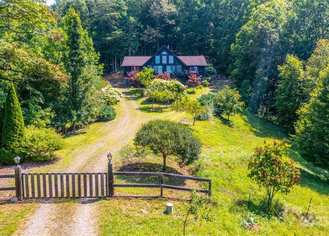 Property at 81 Garnet Dr, Leicester, NC 28748, 3 beds, 2 baths