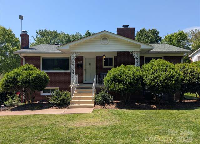 Property at 351 Glenwood Dr, Mooresville, NC 28115, 4 beds, 2 baths
