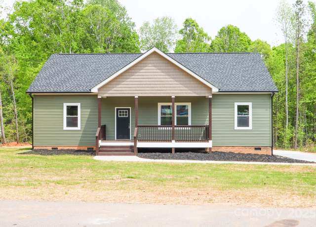 Property at 160 Castle Ct, Kings Mountain, NC 28086, 3 beds, 2 baths