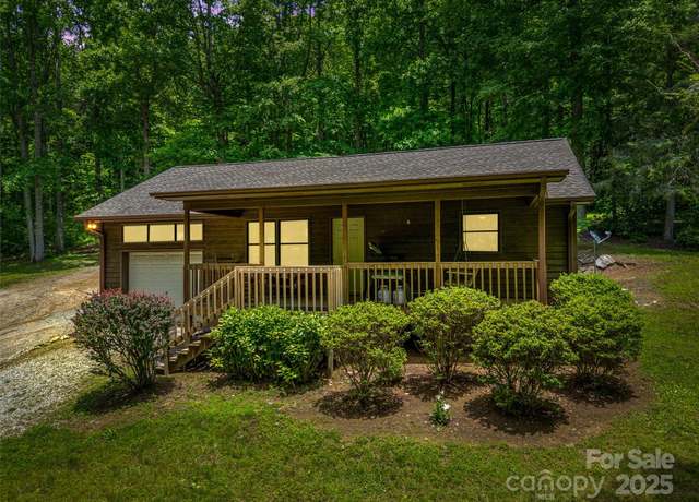 Property at 186 Sloshy Branch Trl, Black Mountain, NC 28711, 2 beds, 1 bath